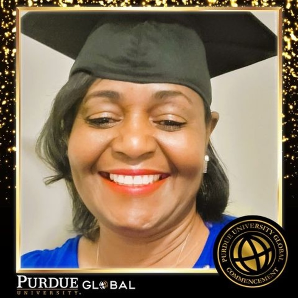 Meet your Posher, Andrea